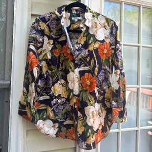 NWT Chico's No Iron™ Stretch 3/4 Sleeve Shirt, Size Chicos 0.5 / US 6